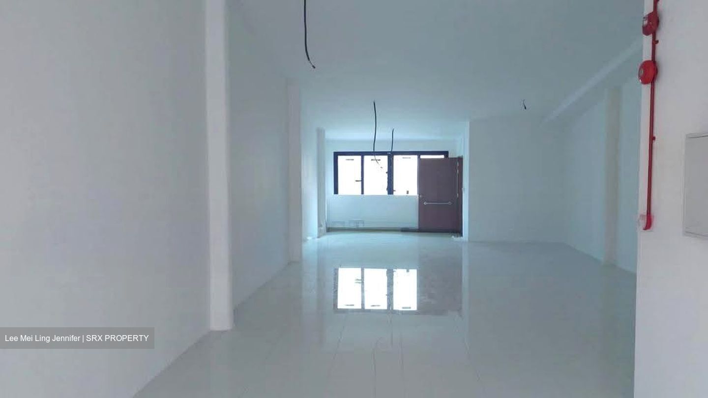 Upper Thomson Road (D20), Shop House #609507631